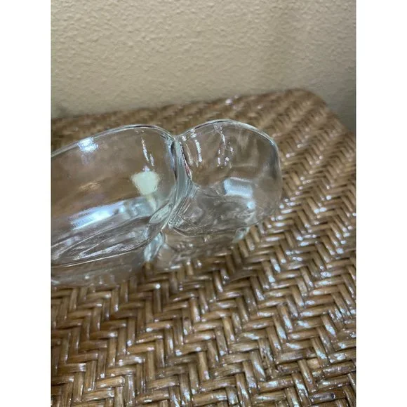 Vintage Clear Glass Divided Relish Dish Clover Shape With Cream Bakelite Handle - Picture 4 of 6